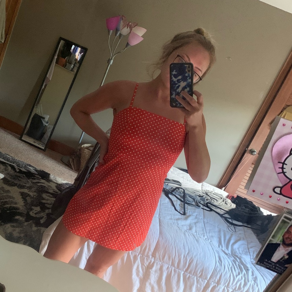 polka dot summer dress!